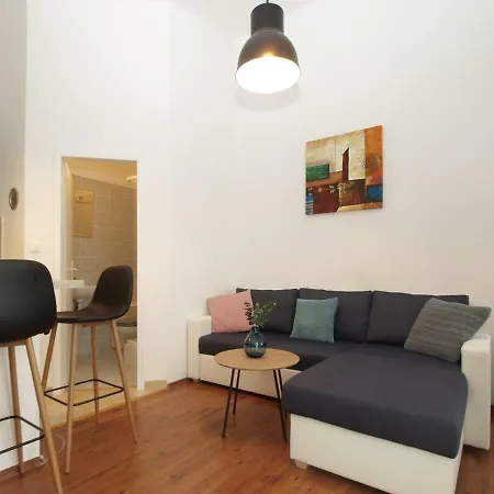 Ilija 1363 Apartman Fazana